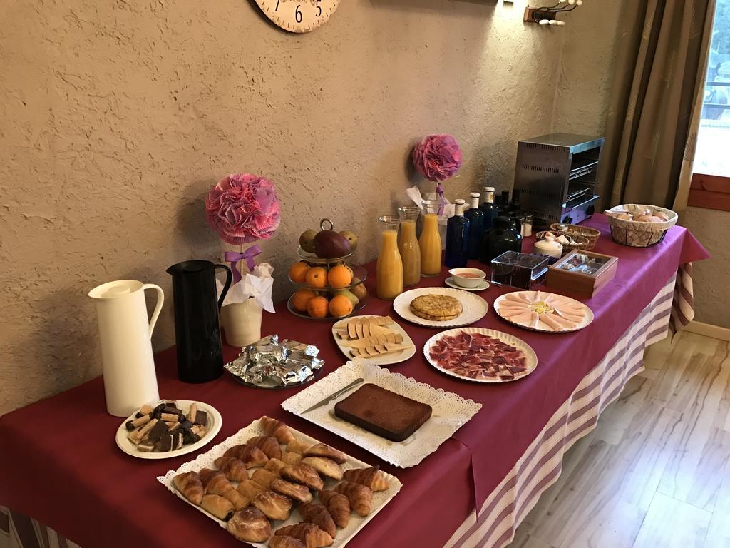 H康因坎特酒店 Binéfar 外观 照片